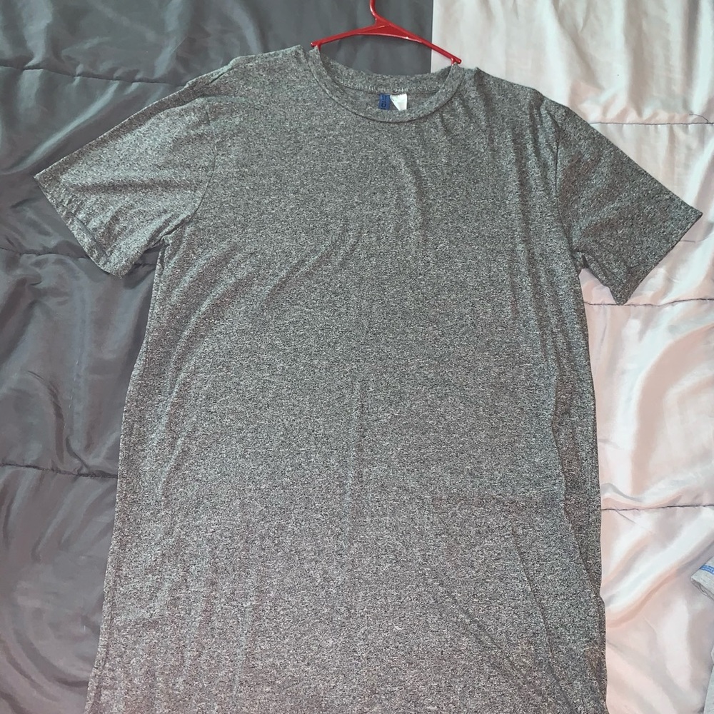 Long bottomed H&M shirt